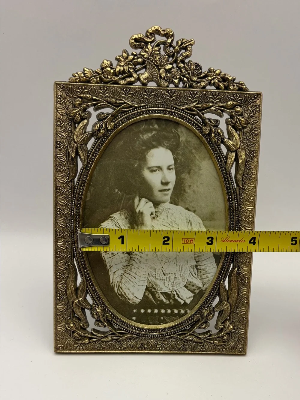 Victorian Style Antique Brass Metal Photo Frame Ornate Flower & Ribbon Design